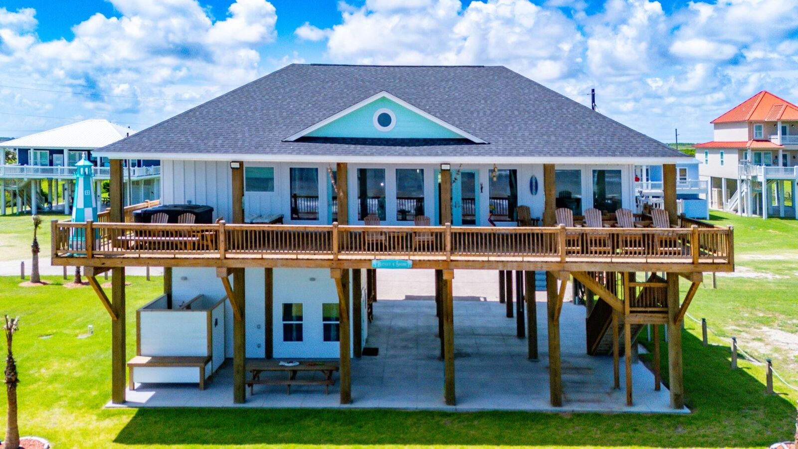 Property Photo: 768 Bolivar Dunes Boulevard TX 77617