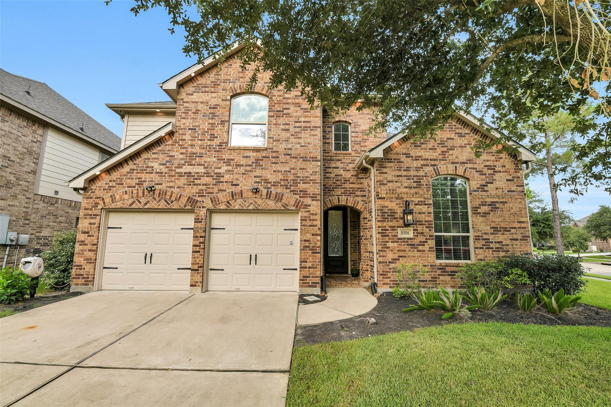 Property Photo: 8106 Yarrow Drive TX 77433