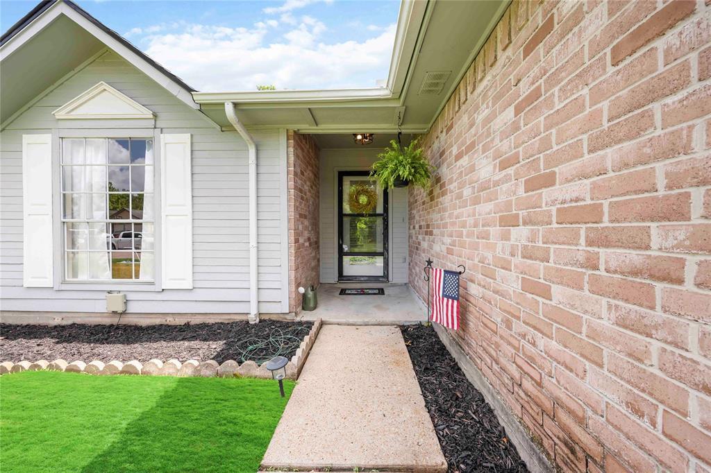 Property Photo: 2518 Northern Drive TX 77573