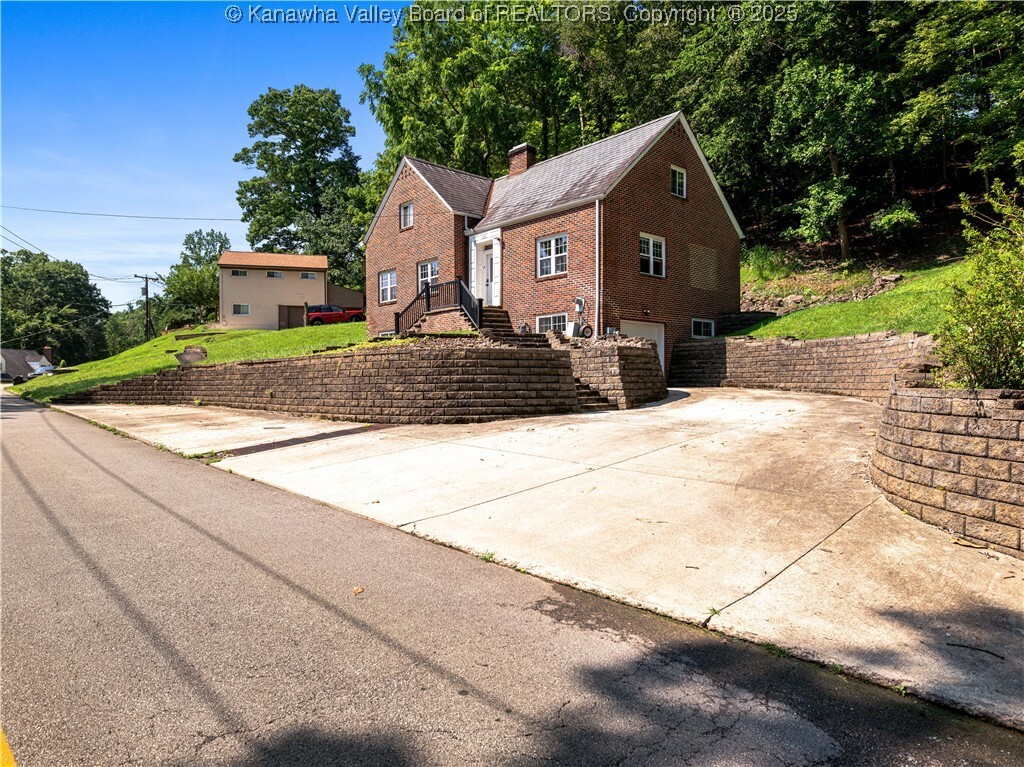 1022 Montrose Drive  South Charleston WV 25303 photo