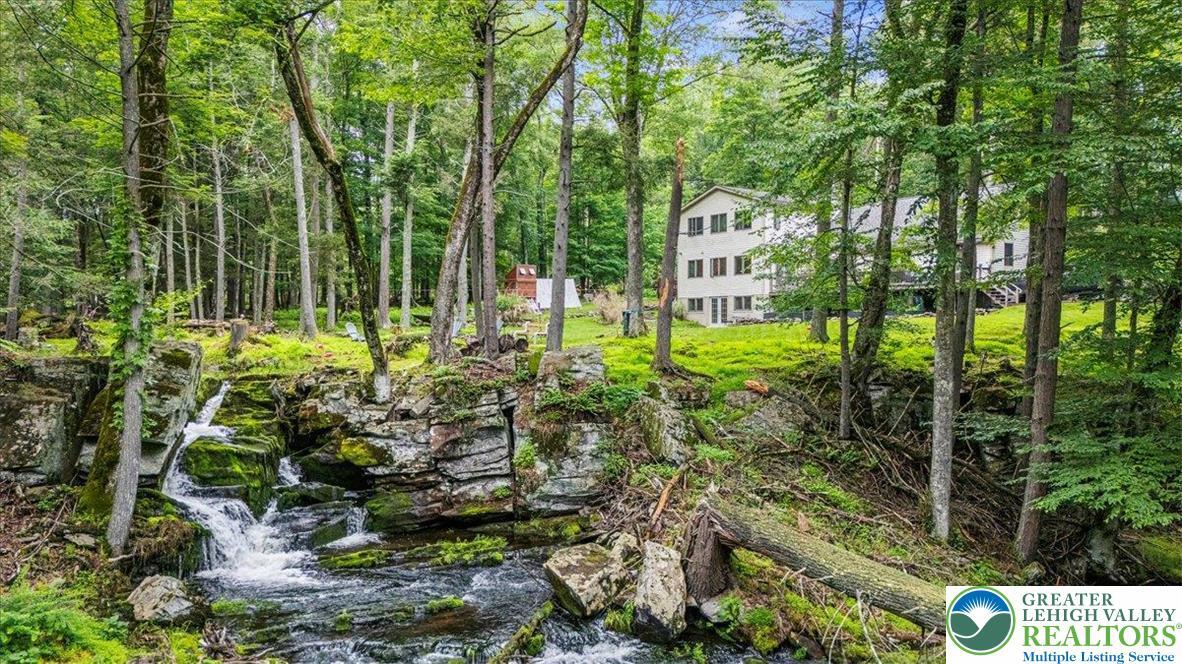 Property Photo:  1079 Marshalls Creek Road  PA 18302 