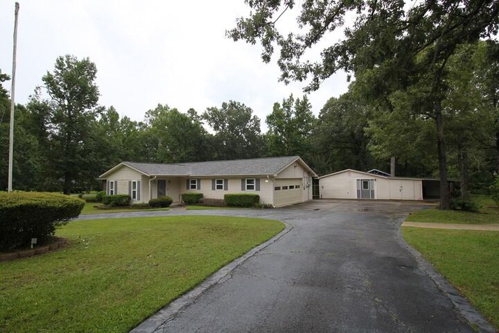 151 Lancewood Circle  Lufkin TX 74904 photo