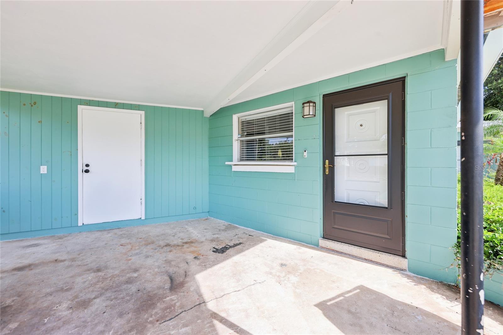Property Photo: 1417 E Harding Street FL 32806