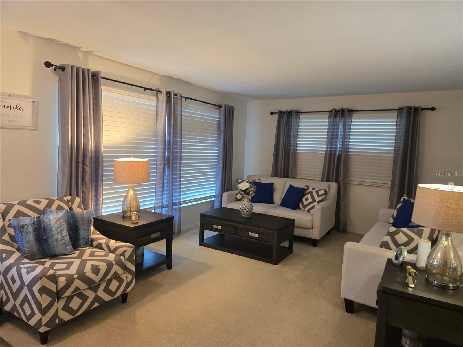 Property Photo:  1903 4th Avenue W  FL 34221 