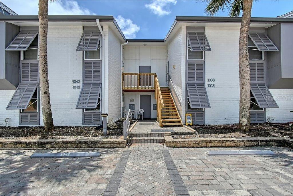 1036 W Peppertree Lane 113B  Sarasota FL 34242 photo