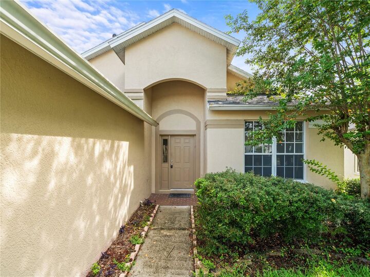 Property Photo: 30638 Nickerson Loop FL 33543