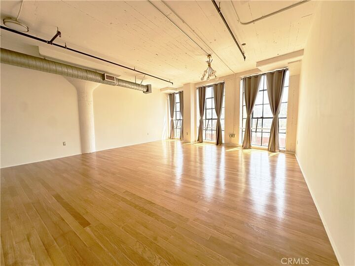 Property Photo:  200 N San Fernando Road 313  CA 90031