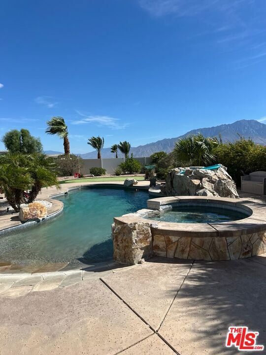 Property Photo: 64025 Dolomite Court CA 92240