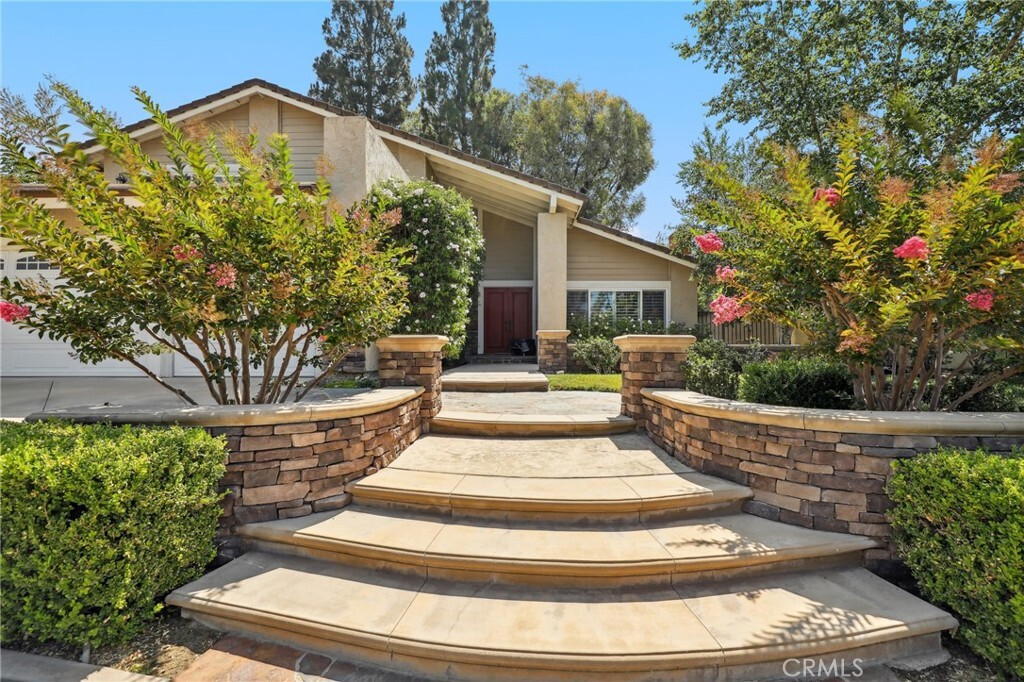 5288 Vista Montana  Yorba Linda CA 92886 photo