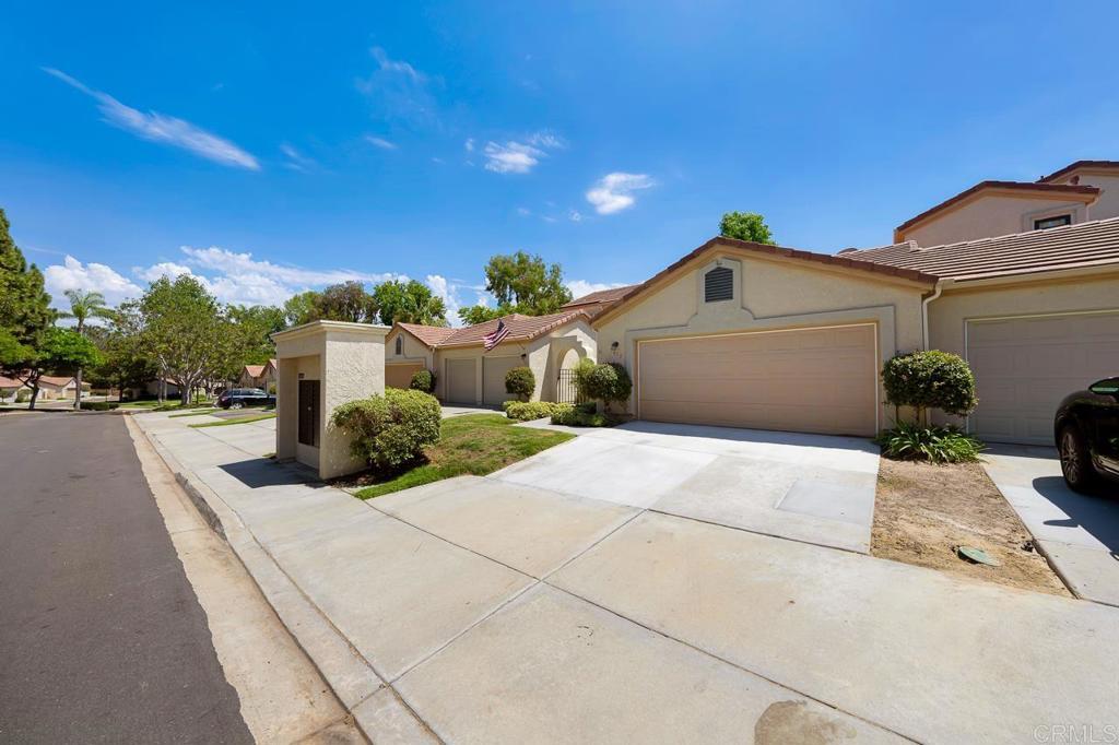 Property Photo:  3617 Fallon Circle  CA 92130 