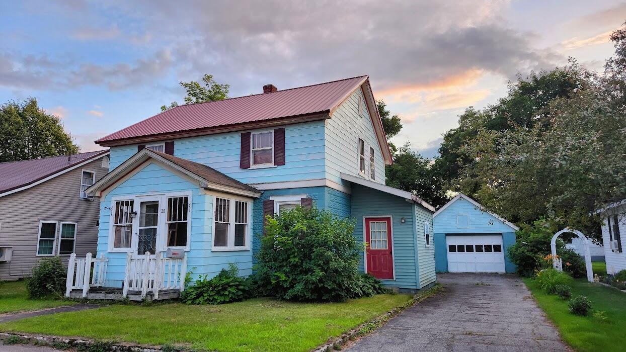 Property Photo: 28 Eastland Avenue ME 04462