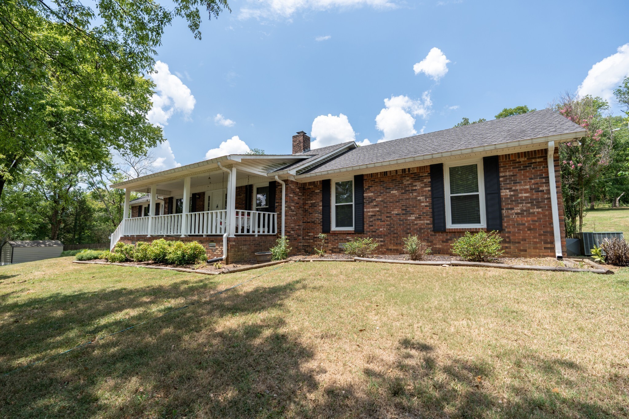 Property Photo: 775 Owl Hollow Rd TN 38478