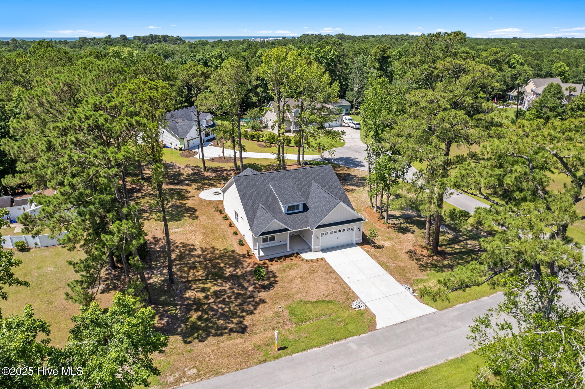 Property Photo: 4039 Pintail Avenue NC 28470