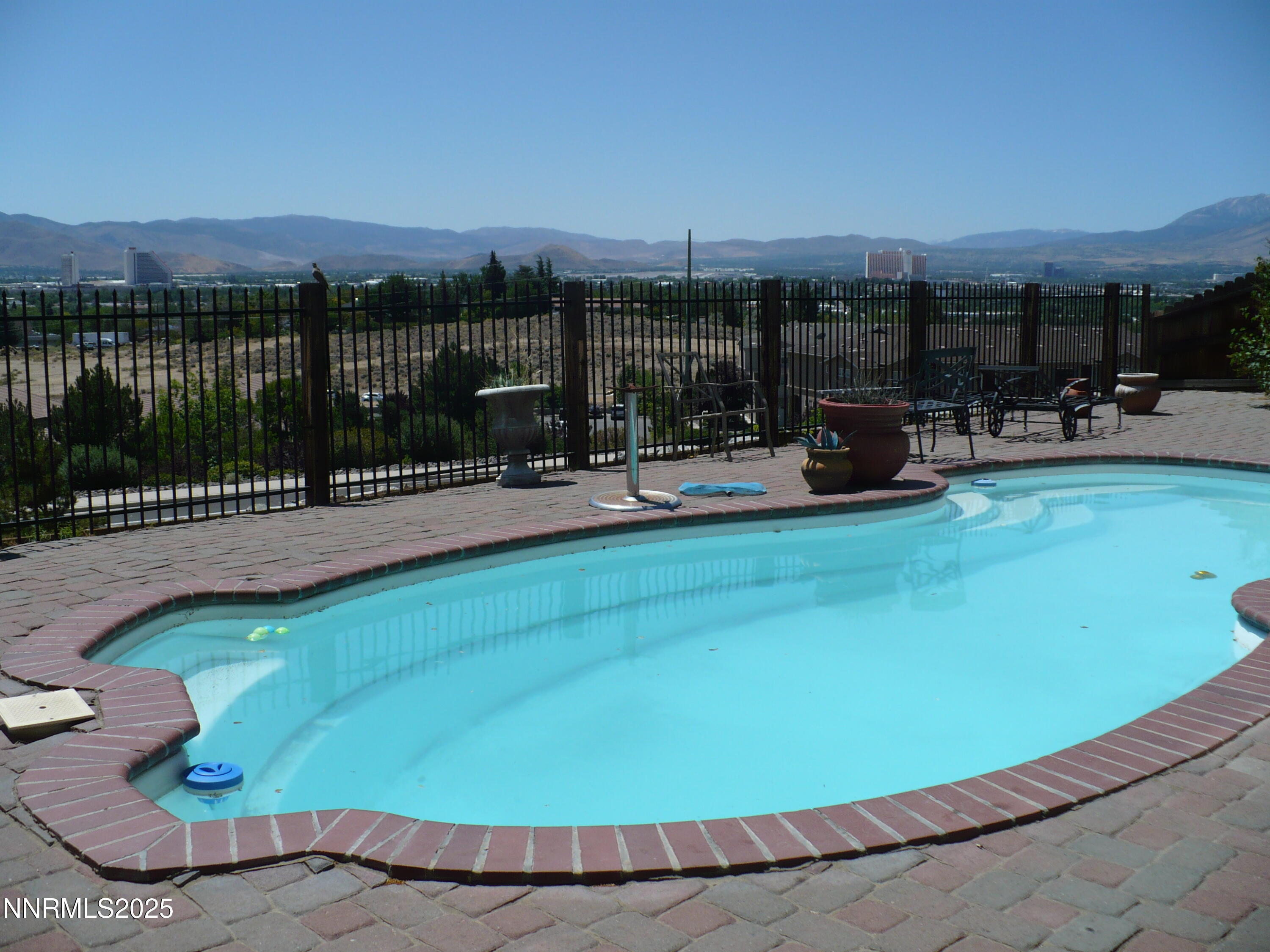 Property Photo: 3160 Creekside Lane NV 89431
