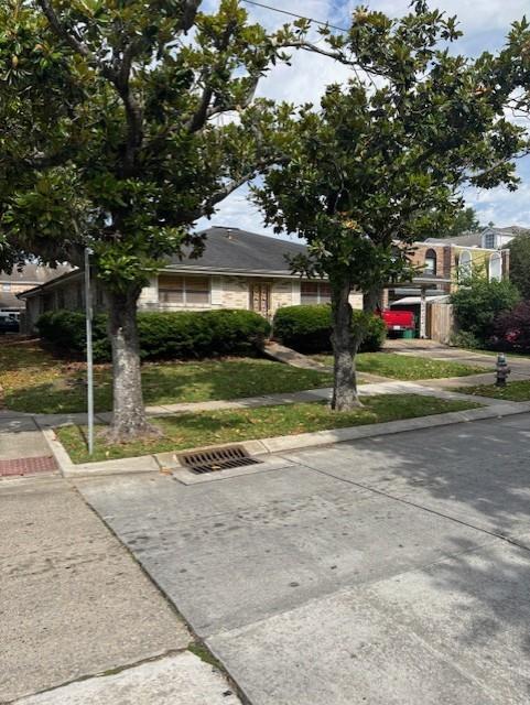 Property Photo: 305 Lilac Street LA 70005