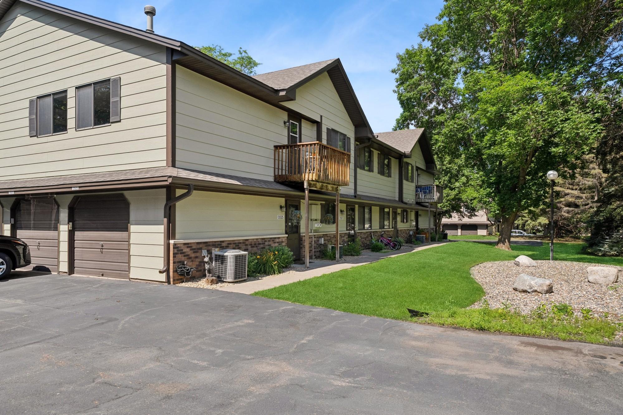 Property Photo: 13525 Zenith Lane MN 55346