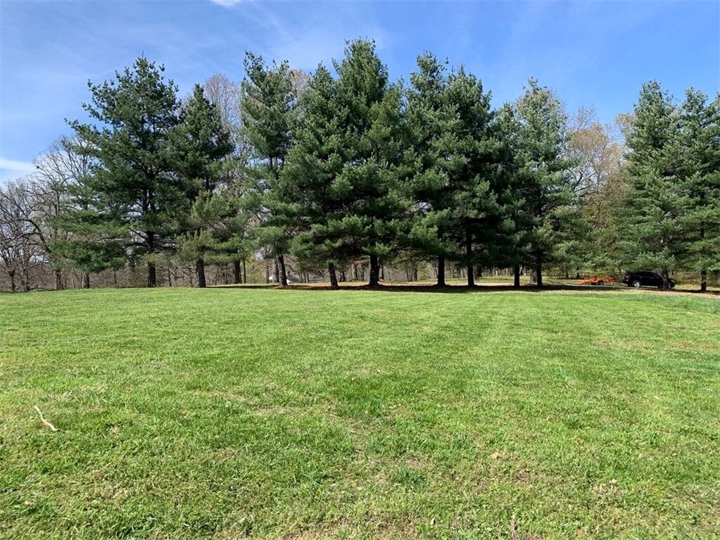 Property Photo:  2 Meriwether Pond  AR 72601 