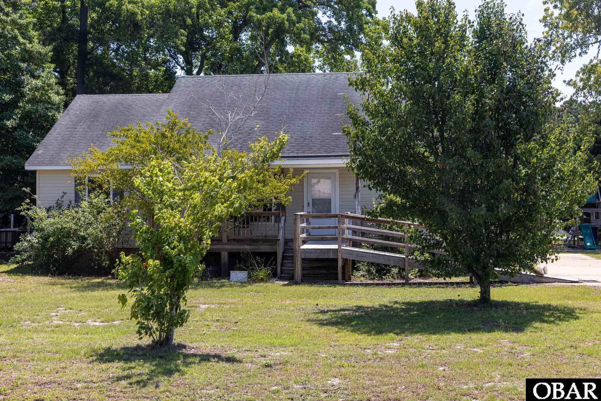 Property Photo: 100 Douglas Court NC 27941