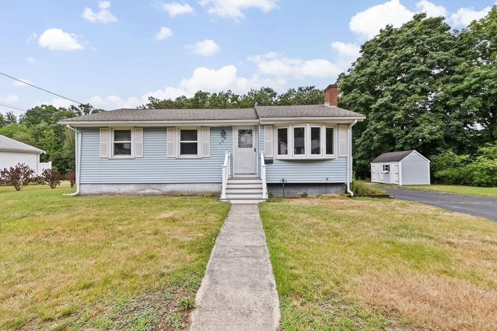 Property Photo:  109 Lincoln Rd  MA 02370 