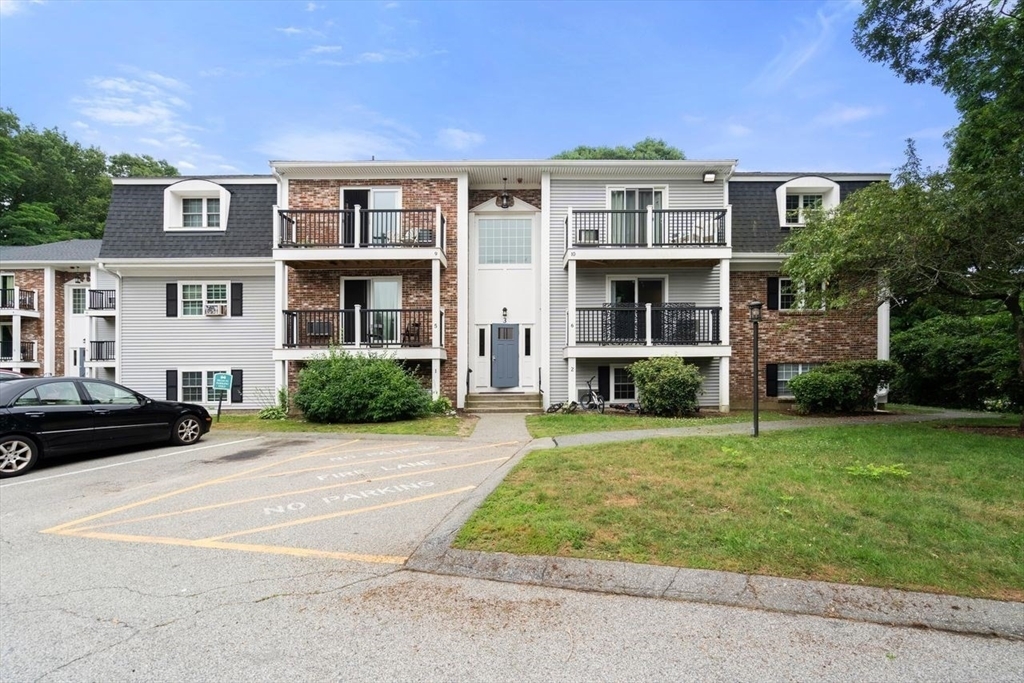 Property Photo: 3 Chapel Hill Dr 6 MA 02360