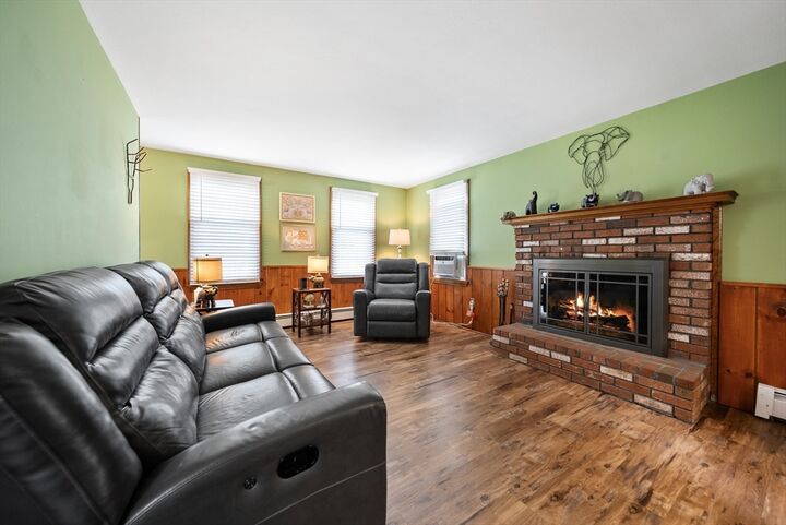 Property Photo:  129 Cranberry Rd  MA 01826