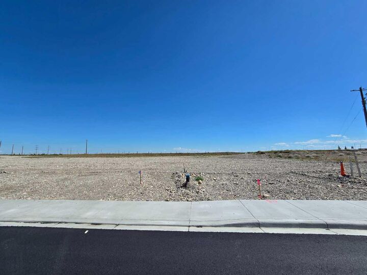846 18 Street — photo 1