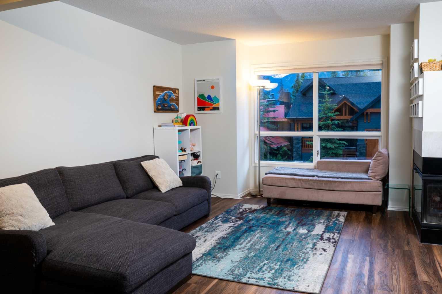 Property Photo:  241 Benchlands Terrace 9  AB T1W 1G1 