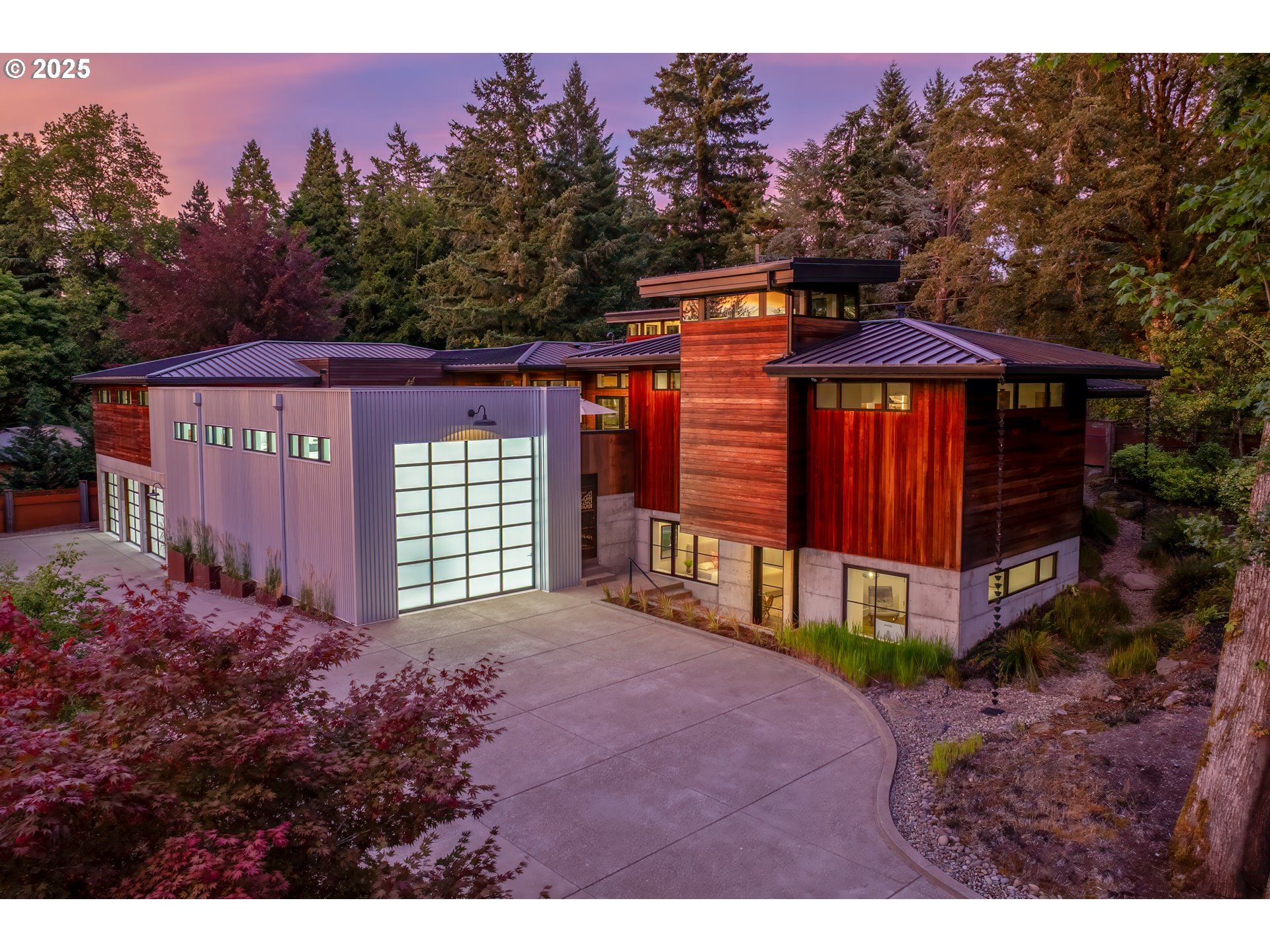 Property Photo: 5185 Carman Dr OR 97035