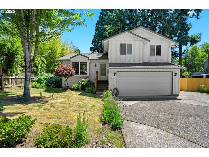 Property Photo: 314 SE 151st Ave OR 97233