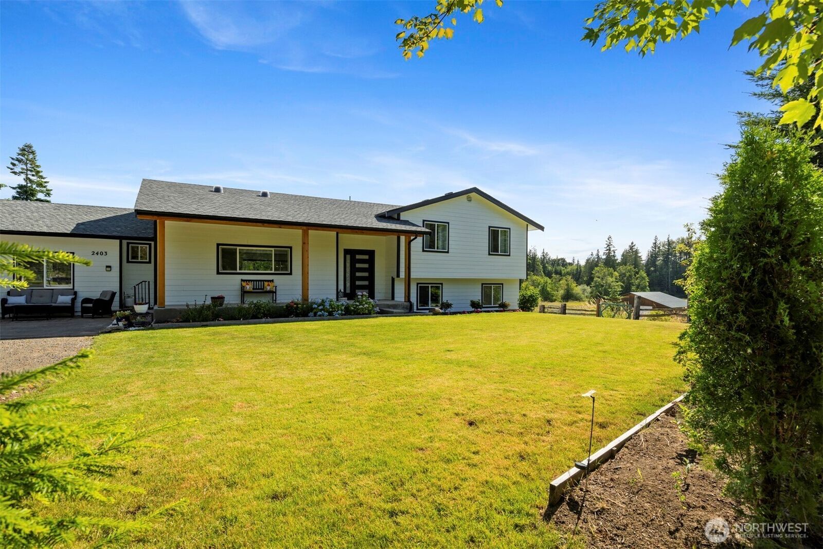 Property Photo: 2403 E Hemmi Road WA 98226