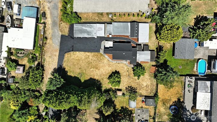 Property Photo:  11908  10th Avenue SW  WA 98146 
