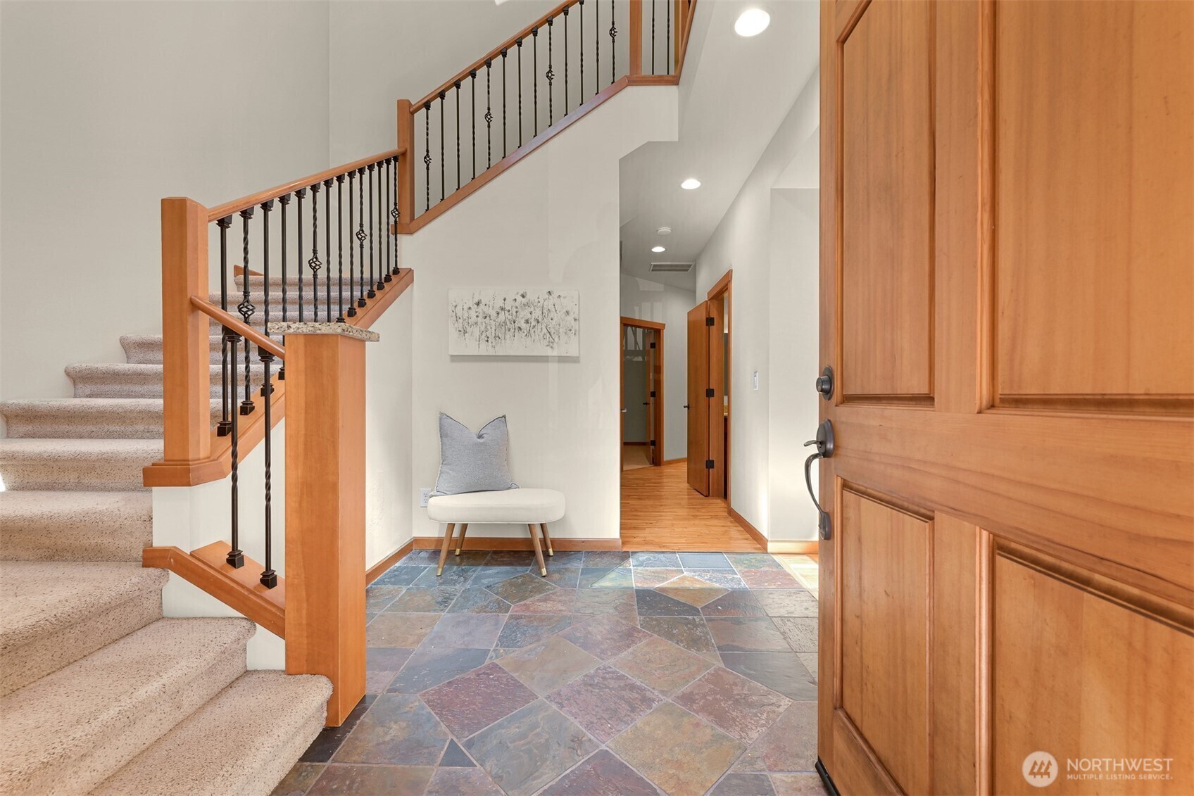 Property Photo:  5  Arabian Way  WA 98229 