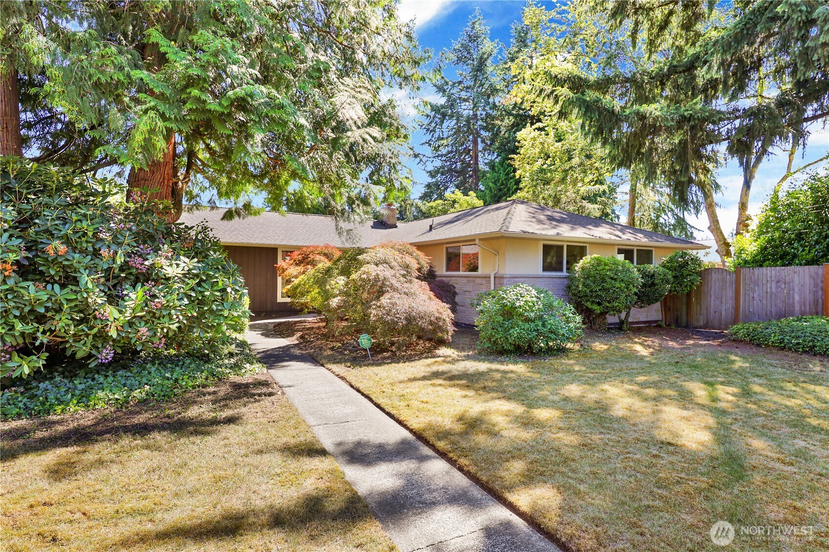 Property Photo: 10507 NE 193rd Street WA 98011