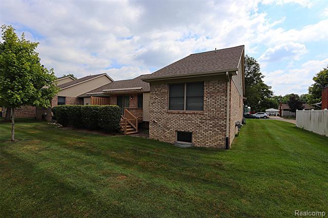 Property Photo: 14879 Fairfield Street MI 48154