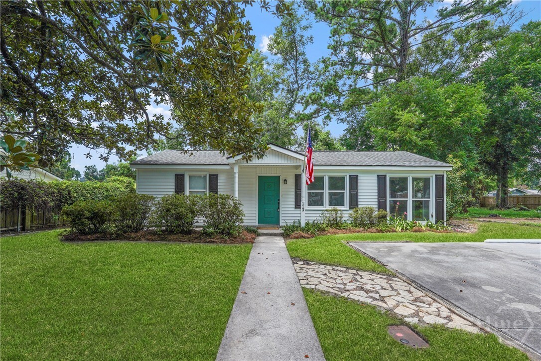 Property Photo: 113 Gilliam Avenue GA 31406