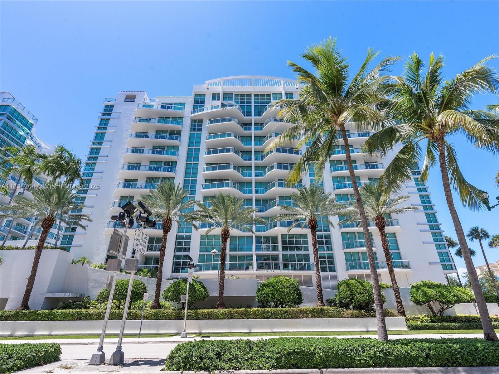 Property Photo: 3131 NE 188th St 2-903 FL 33180