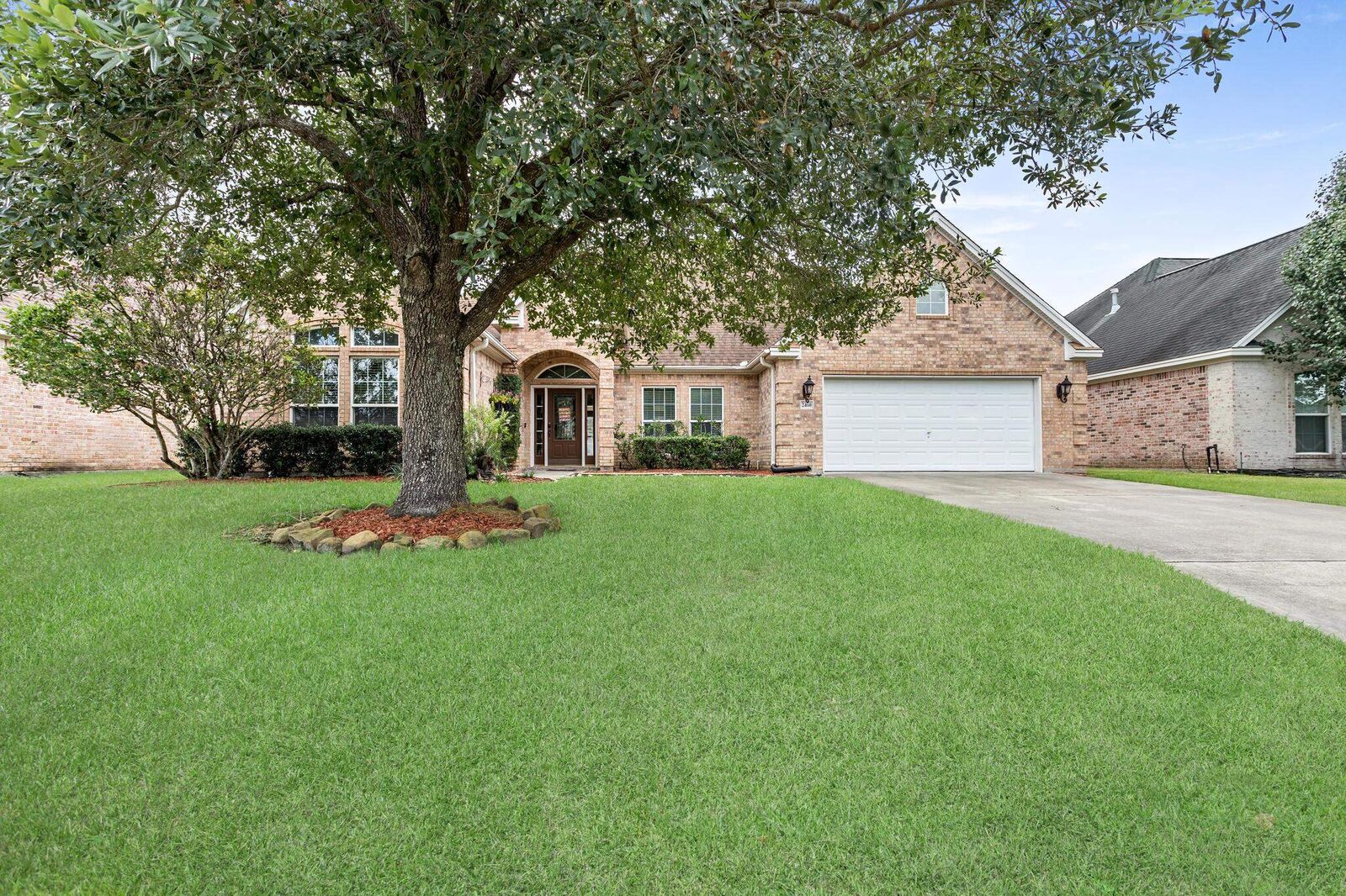 Property Photo:  2460 Sunflower Ln  TX 77713 