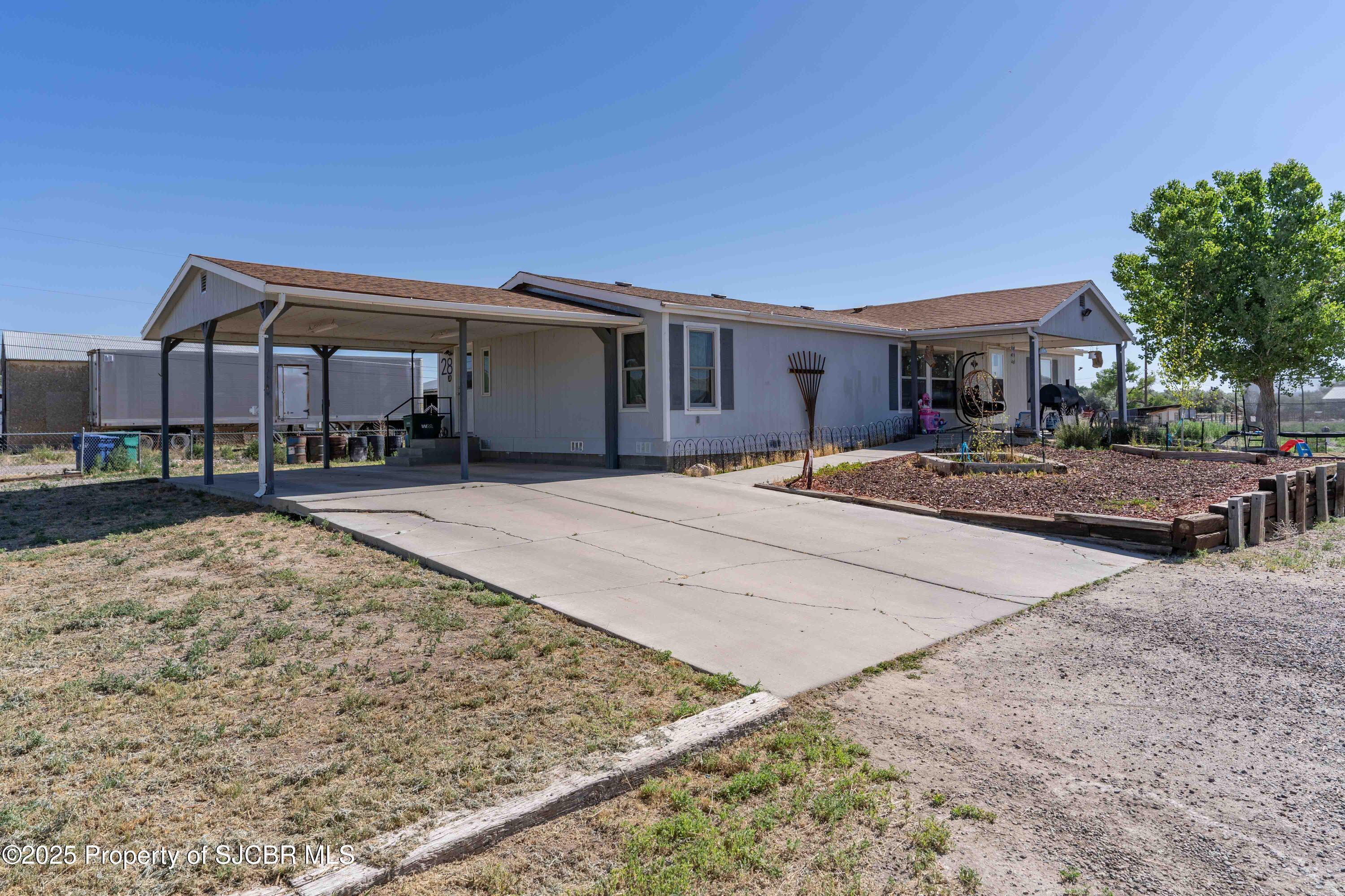 Property Photo: 28 Road 3333 NM 87410