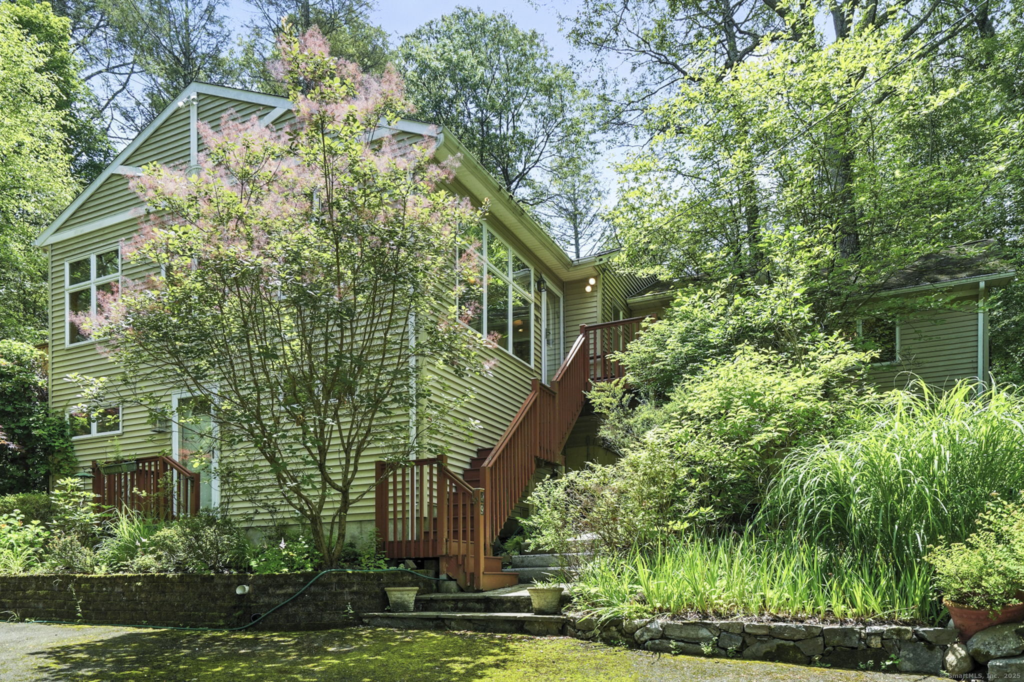 Property Photo: 29 Carol Street CT 06810