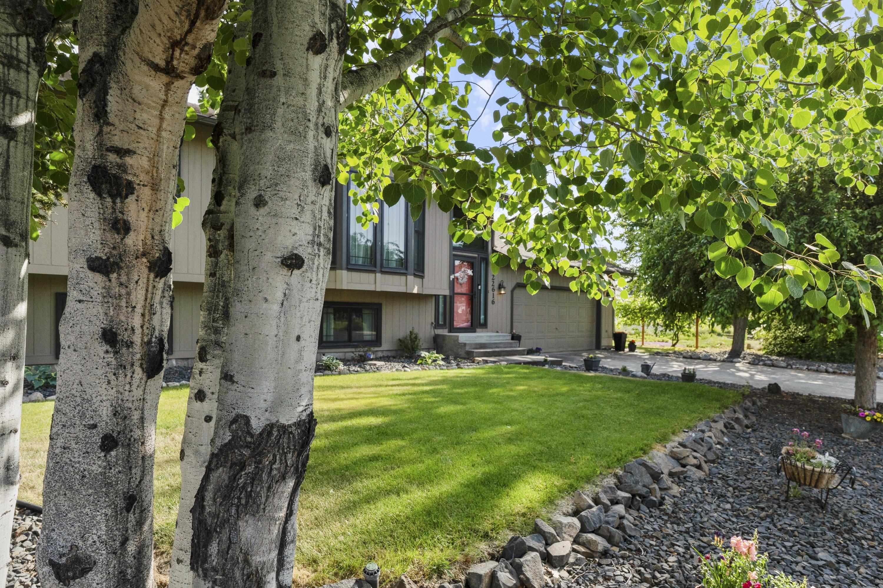 Property Photo: 22616 E Wabash Ave WA 99027