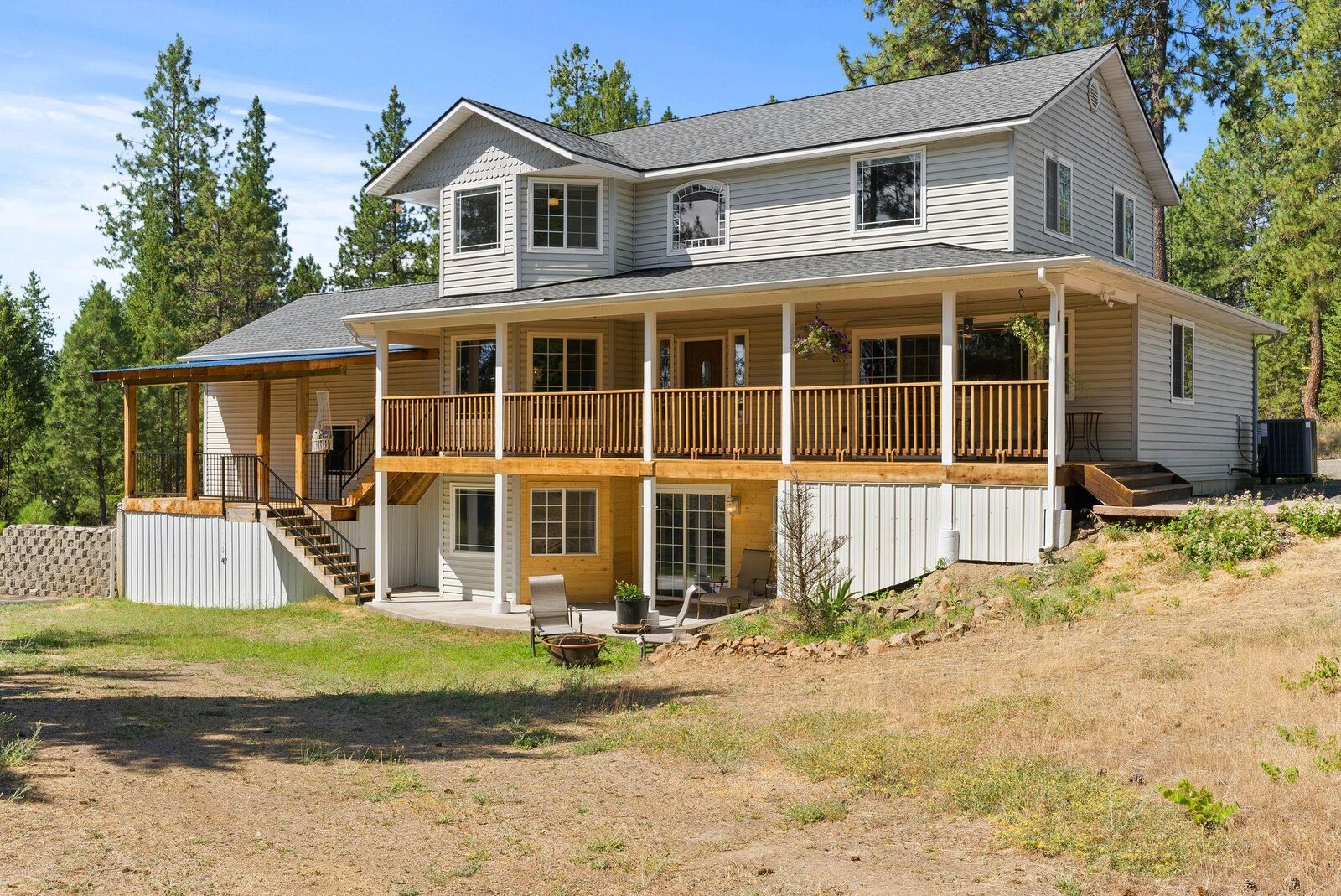 Property Photo:  23025 N Crescent Rd  WA 99003 