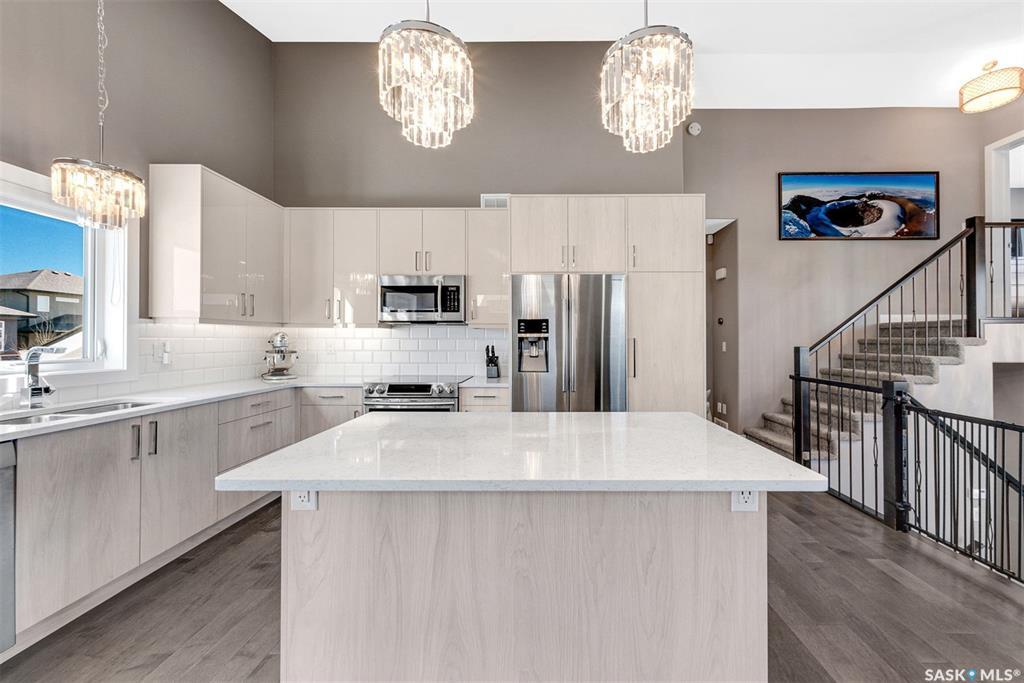 Property Photo: 566 Boykowich Crescent SK S7W 0S5