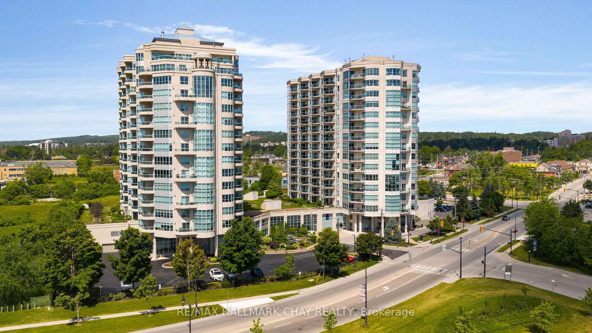 Property Photo: 2 Toronto Street 910 ON L4N 9R2