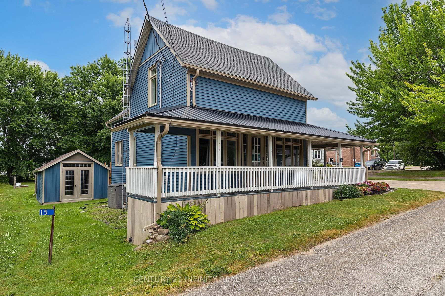 Property Photo: 11 Campbell Street ON K0G 1V0