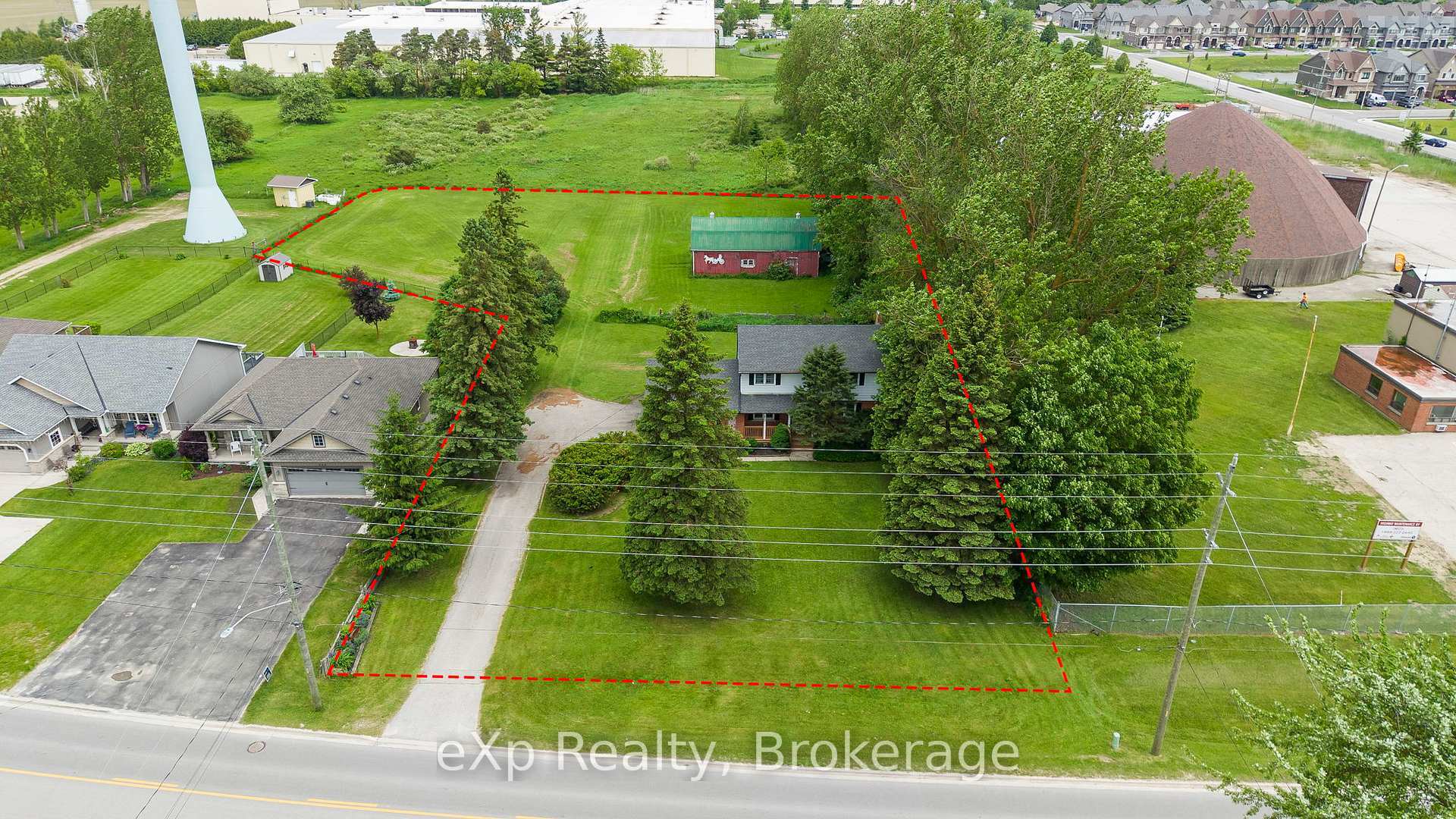 Property Photo: 450 Smith Street ON N0G 1A0