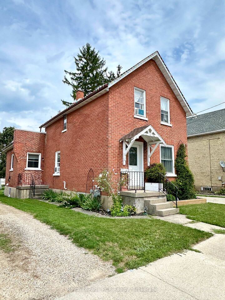 Property Photo: 510 12th Street ON N4N 1V9