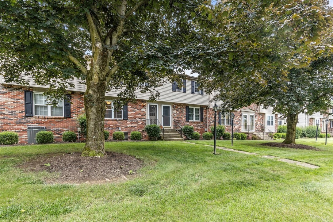 Property Photo: 3080 E Bardonner Road PA 15044