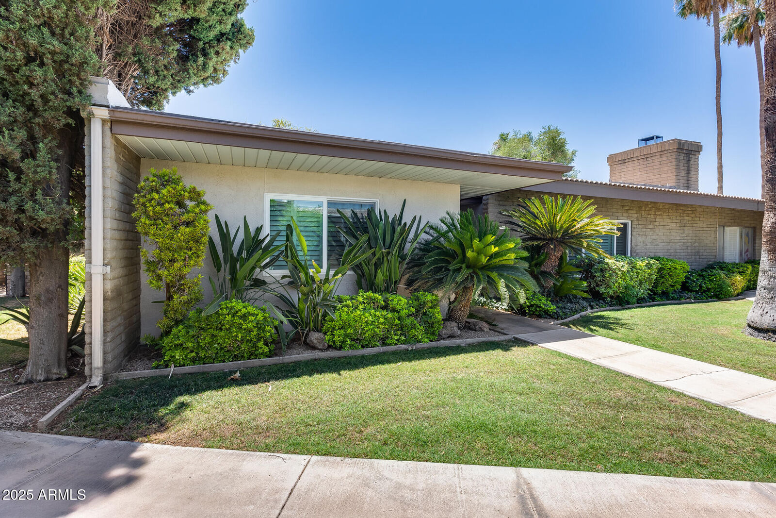 Property Photo: 4800 N 68th Street 223 AZ 85251