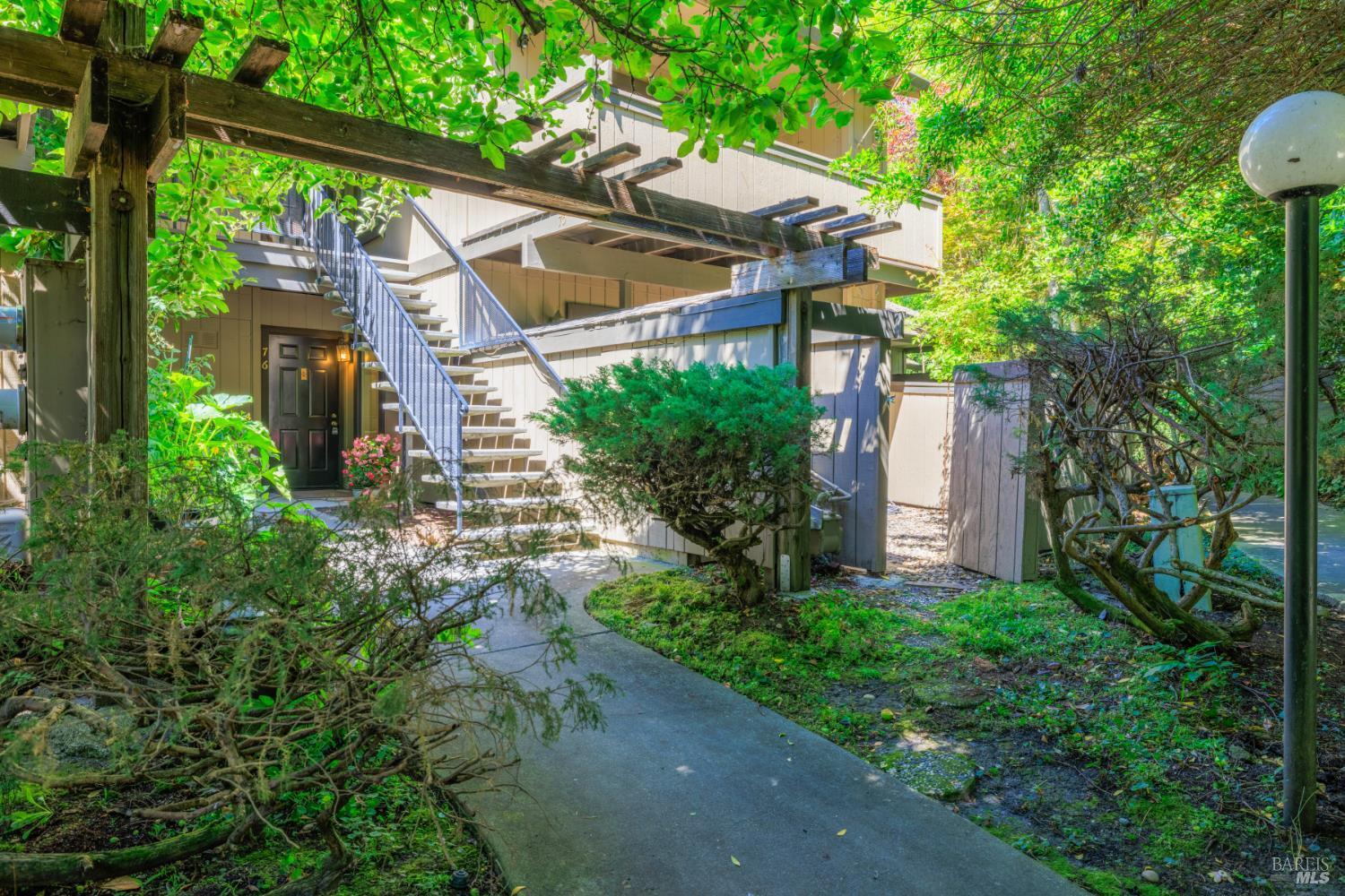 Property Photo: 76 Creek Court CA 94931