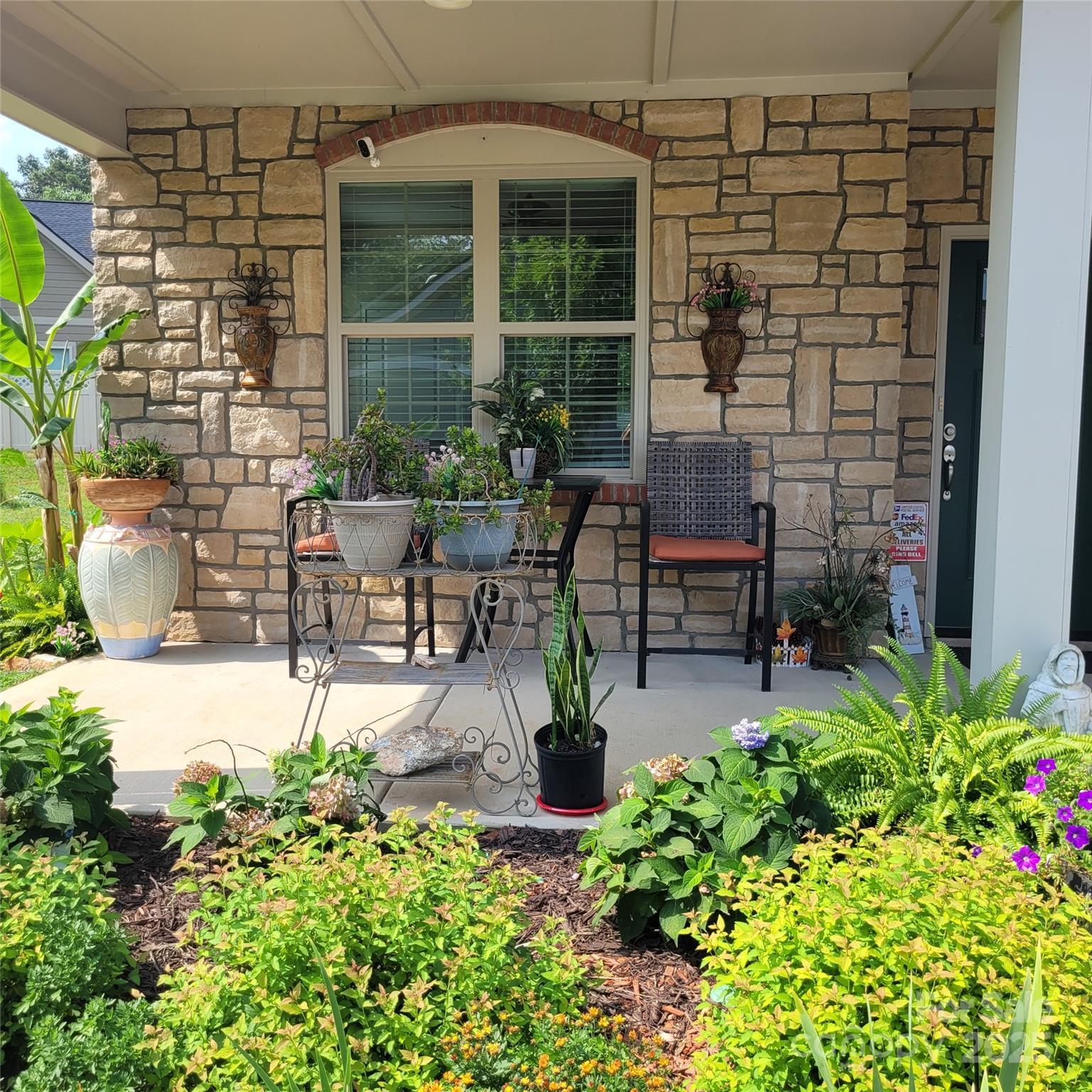 Property Photo: 835 C Wynnshire Drive 45 NC 28601
